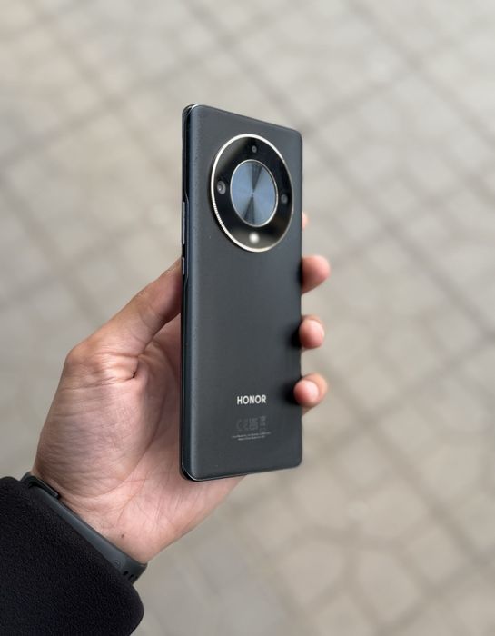 Honor X9b sotiladi 8 ga 256