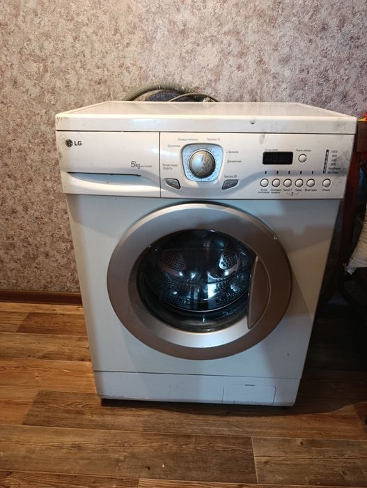 Стиральная машина автомат