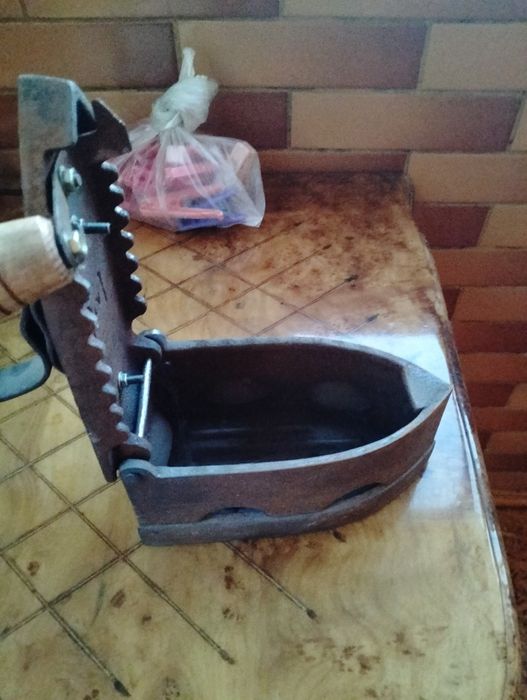 Продам утюг раритет