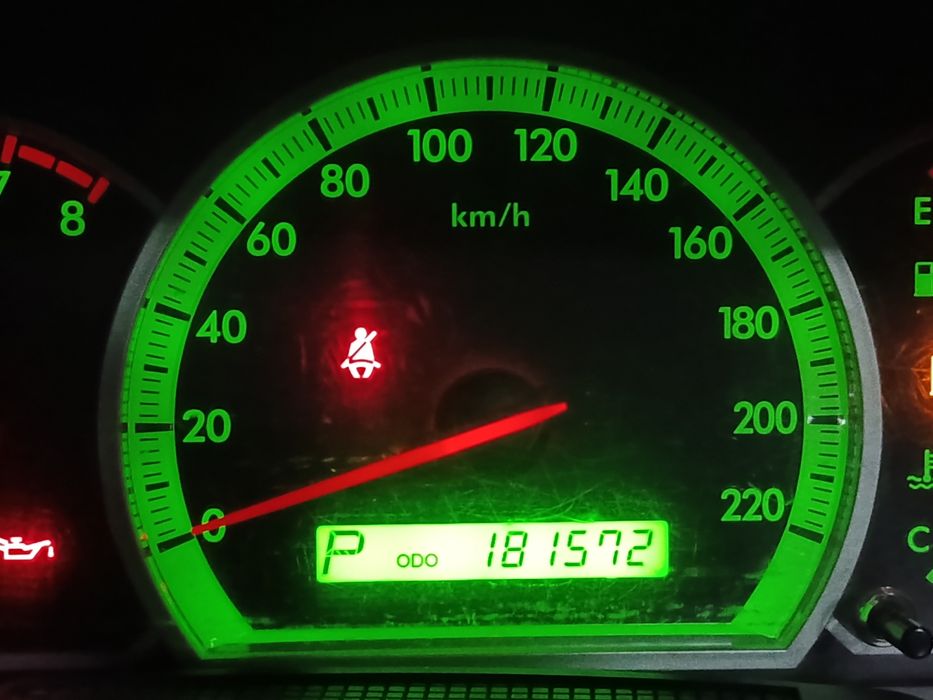 Эпика сотилади 2011 йил