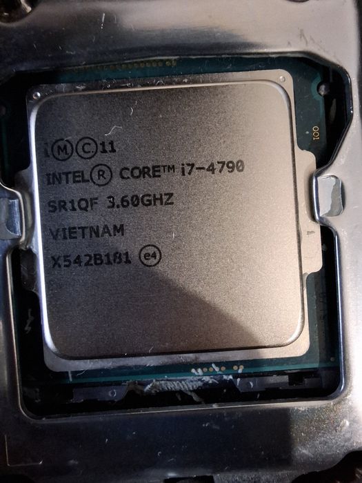 Дъно процесор и рам + охладител за процесора