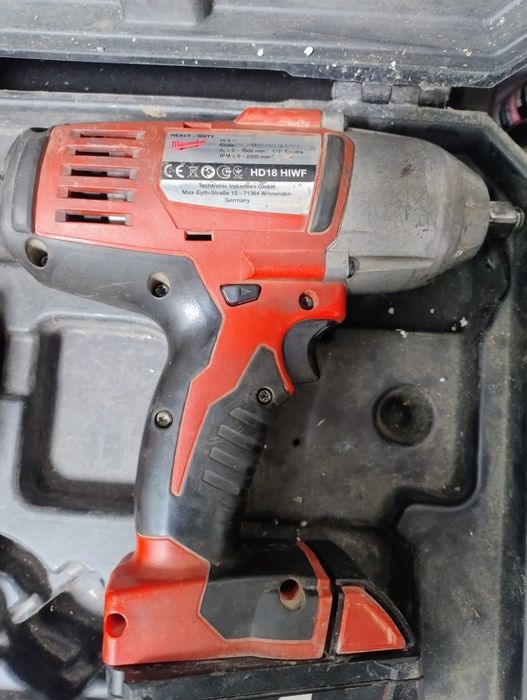 Pistol de impact Milwaukee Amanet Canta
