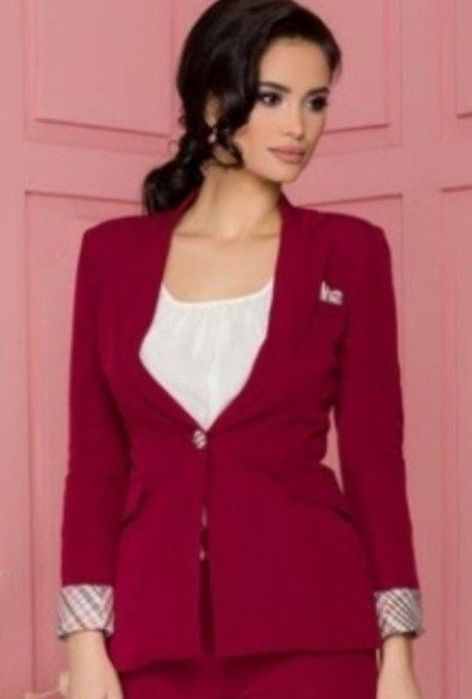 Costum elegant 2 piese dama(pantaloni +sacou),model Burbbery