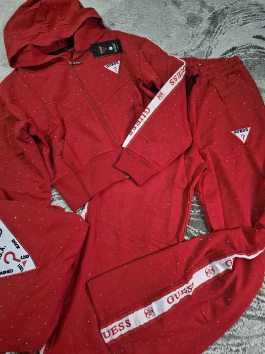 Compleu Guess  Marimi S M M L XL