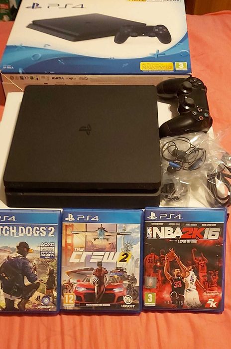 PlayStation 4 Slim 500GB + 3 Jocuri