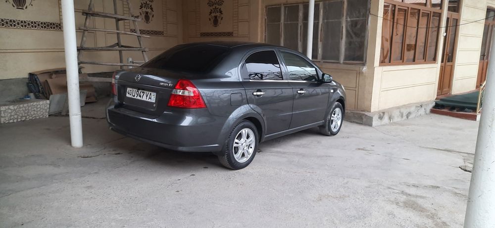 Сотилади срочно нехсия 3 автомат