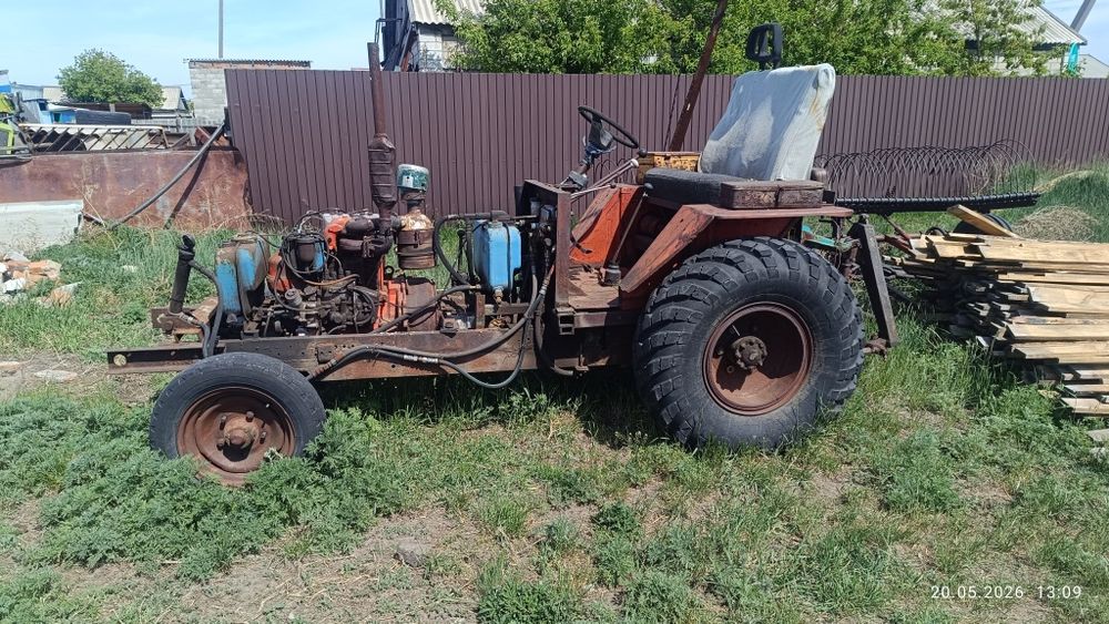 Продам трактора.