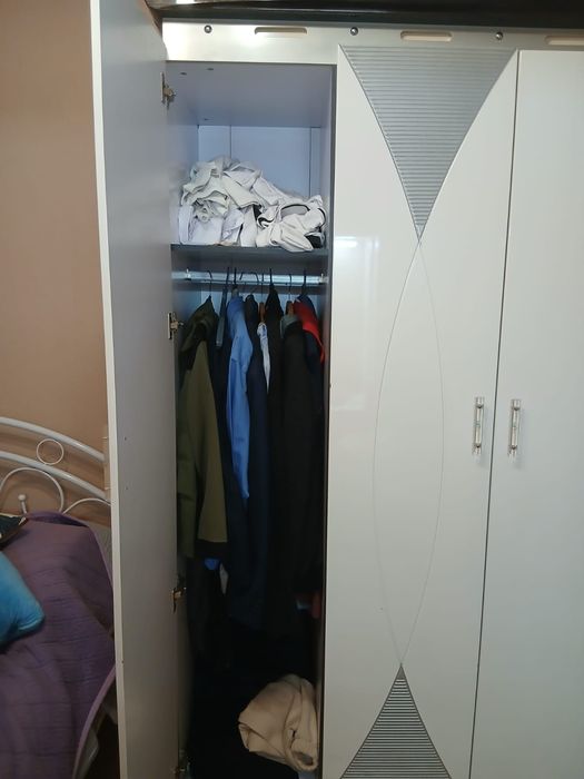 Детский шкаф  отл.сост