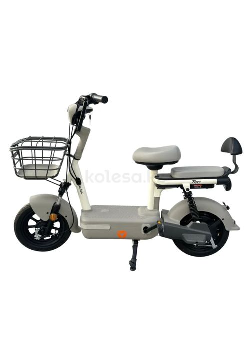 YARS Yadea Ray’ s, 2025года