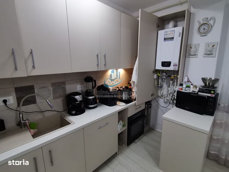 Apartament 2 camere, semidecomandat etaj 2, 69 mp utili, zona Fermel
