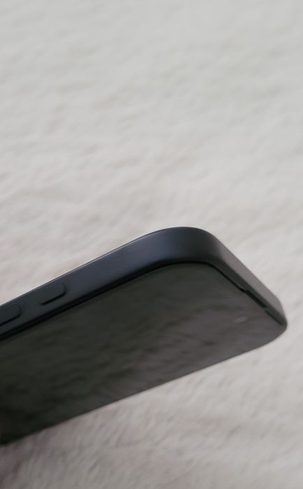 Айфон 16 черный идеальный