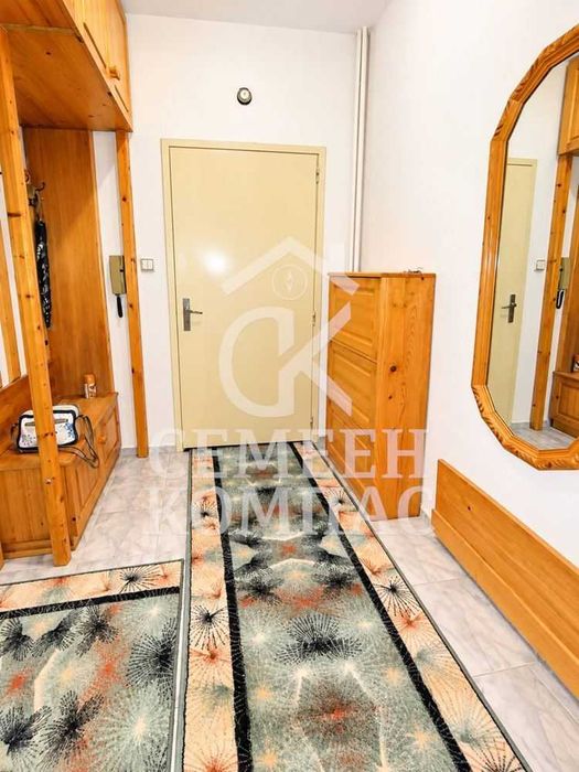 Продава се Тристаен апартамент в Пловдив, Младежки Хълм - 107 кв.м за 2141 €/кв.м - Снимка #12