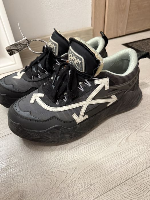 Off White Odsy 1000