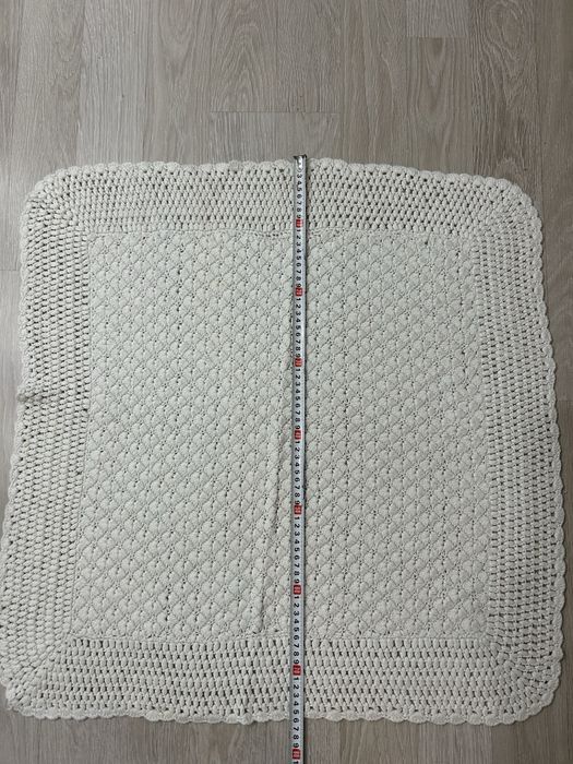 Ръчно плетени бебешки завивки
