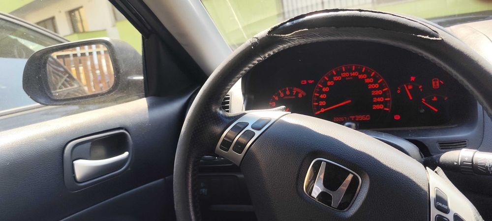 Vând Honda Accord 2004 benzina