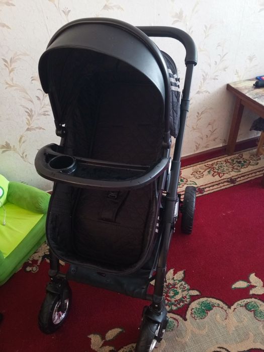 Продам коляску детскую