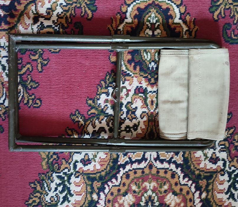 Стул складной металлический мощный