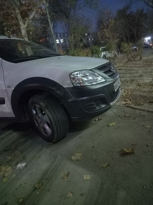 Lada larguz 2020 yili tozza 99 ming yurgan yevro 4 prapani bor pollik