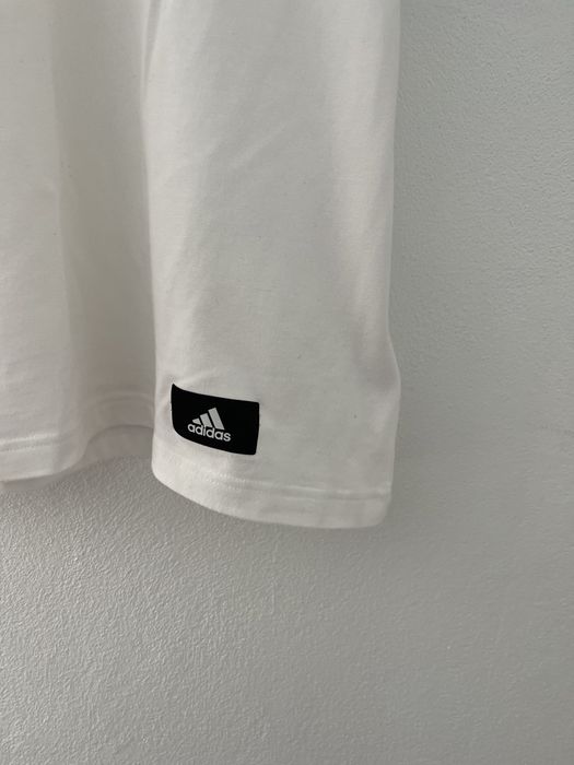 Tricou Adidas in stare buna
