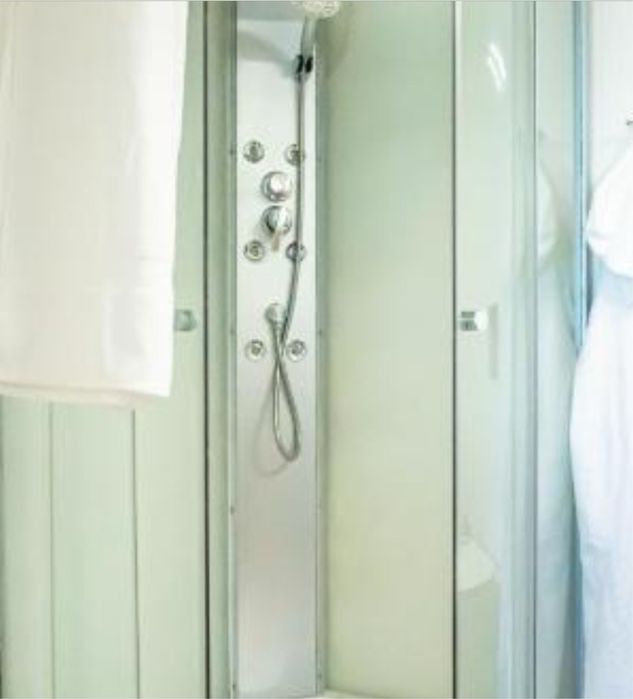 Продава се Тристаен апартамент в Варна, ВИНС - 108 кв.м за 3982 €/кв.м - Снимка #11