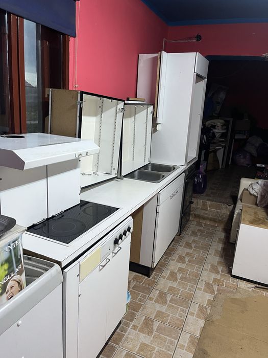 Vand mobila de bucatarie