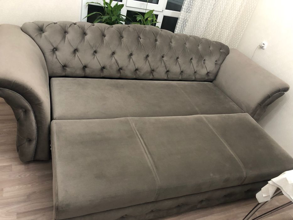 Диван мягкий для гостиной