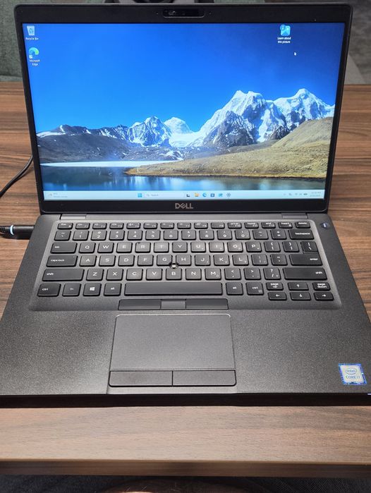 Dell Latitude 5400 14" - i7 / 16GB / 256GB SSD / Win 11 Licențiat (Ideal Școală)