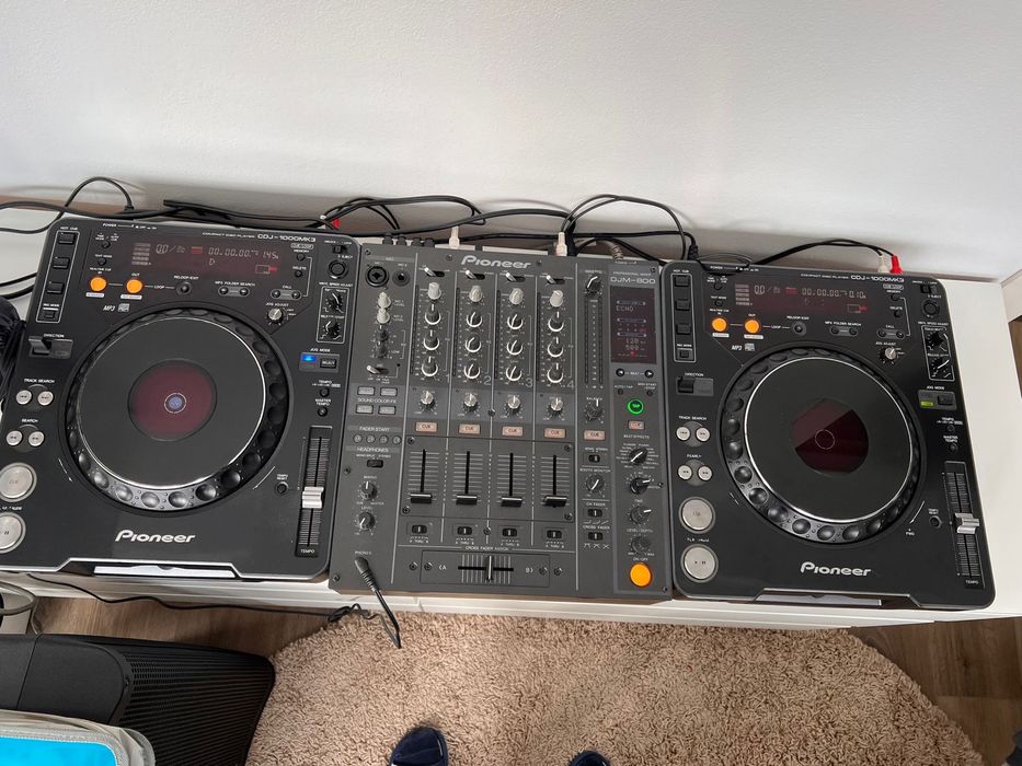 Set 2x CDJ 1000mk3 si DJM-800