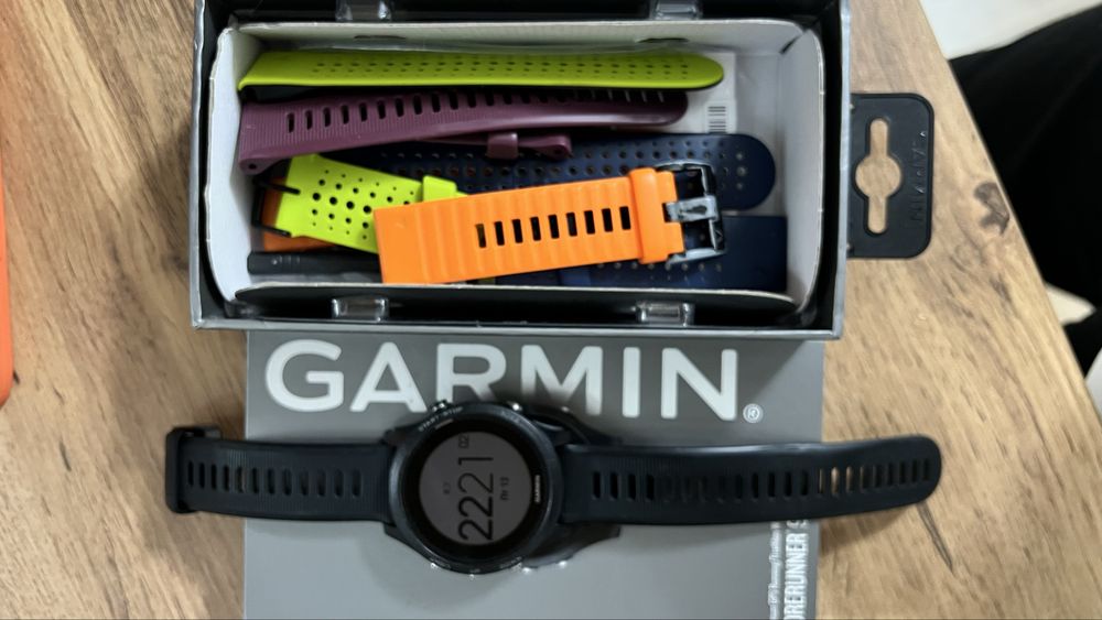 Продам Garmin Forerunner 935 - спортивные GPS часы.