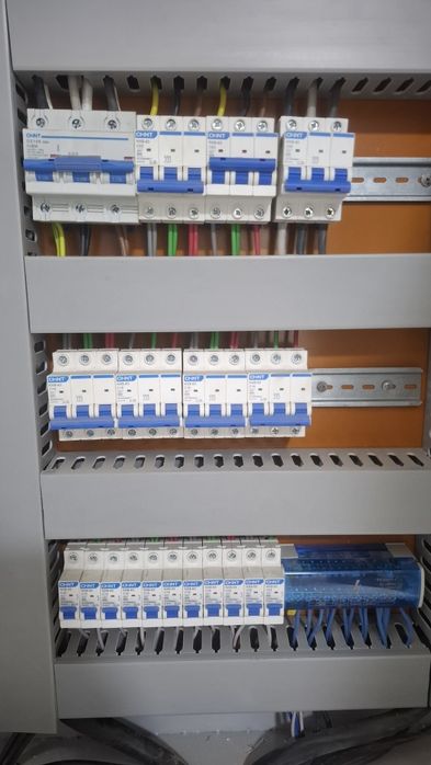 Электрик хизматлари. Услуги электрика всех видов