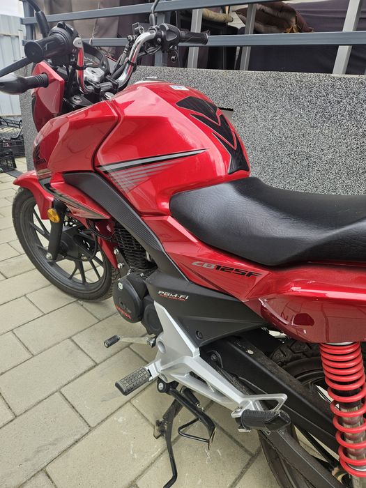 Honda cb 125f A1