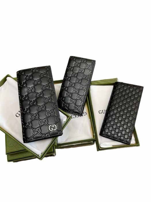 Портмонета от естествена кожа LV, Gucci,