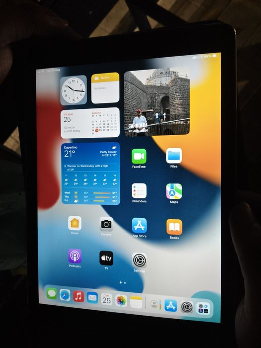 Ipad air 2 128gb wifi+ cellular