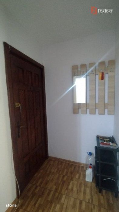 Apartament 3 camere 68 mp, zona Lipovei - Garaj