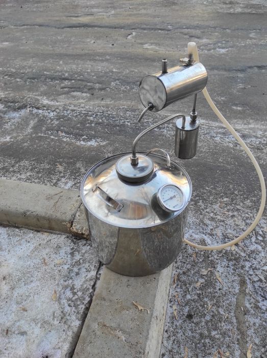 Продам Дистиллятор