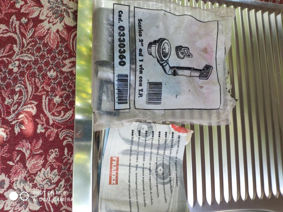 Vând chiuveta inox Franke