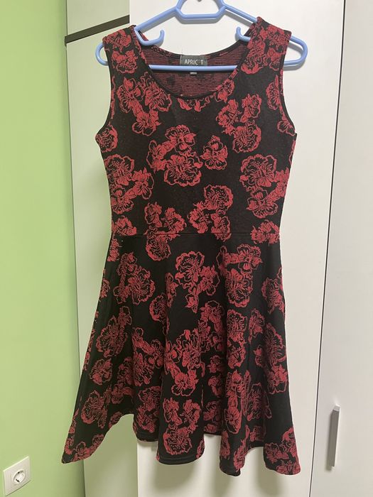 Дамска рокля