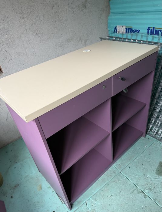 Търговско оборудване за магазин аптека,магазин за бижута и за дрехи