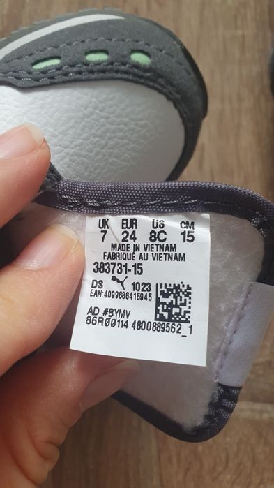 Pantofi sport noi - Puma mărimea 24 potriviți si pt fete, și pt băieți