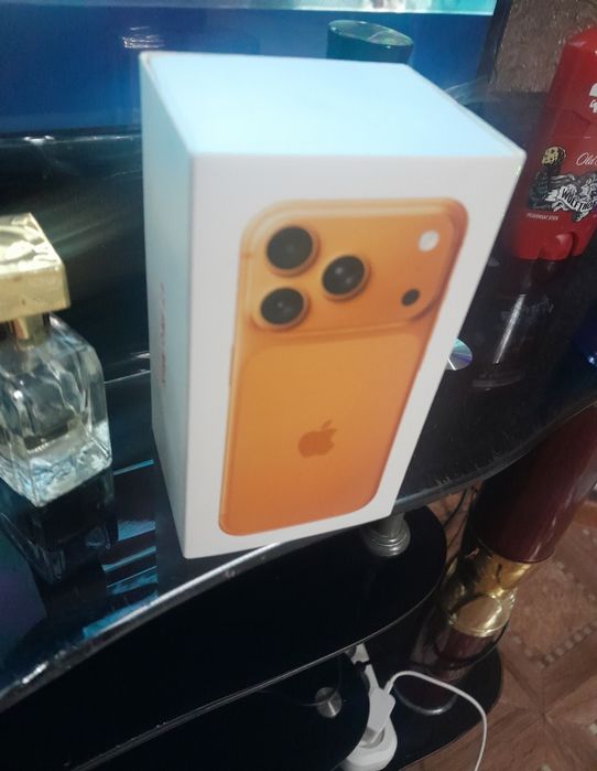 Айфон 17 мини продам