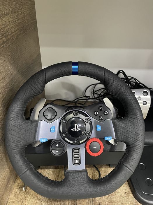 Logitech g29 Руль игровой в идеальном состоянии