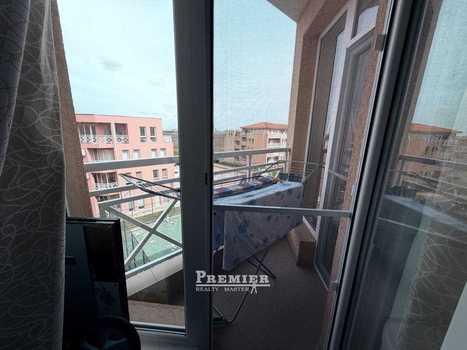 Продава се Двустаен апартамент в к.к. Слънчев бряг - 40 кв.м за 510 €/кв.м - Снимка #8