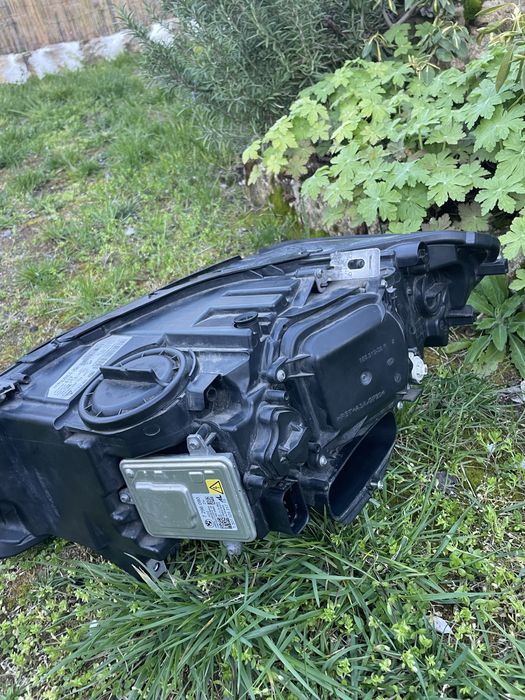 Десен фар за BMW/ БМВ F10/Ф10 динамик фейс