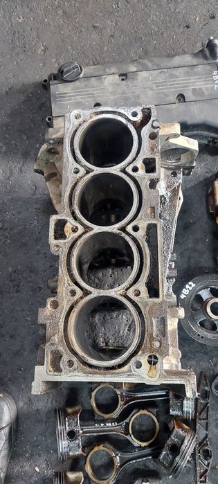 Запчасти на 4B12.  MITSHUBISHI.