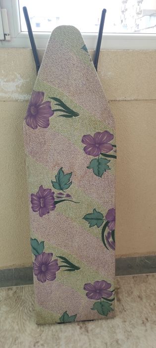 Запазена маса за гладене