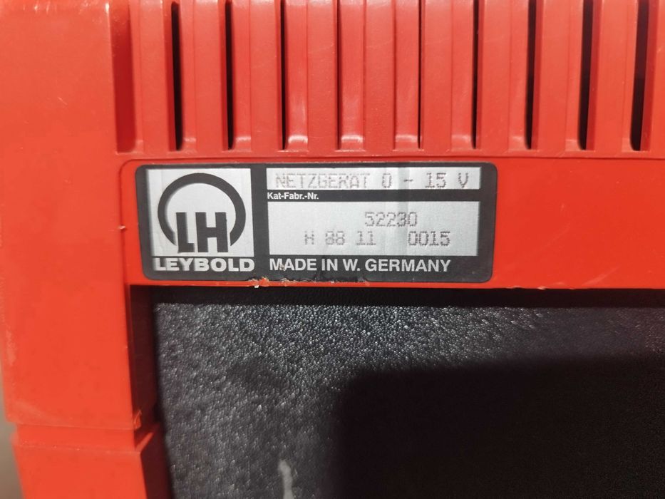 Sursa laborator tensiune diferentiala reglabila 1-30 V / 1A