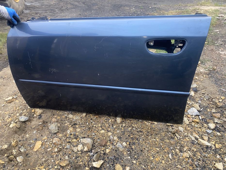 Дверь передняя левая Subaru Legacy