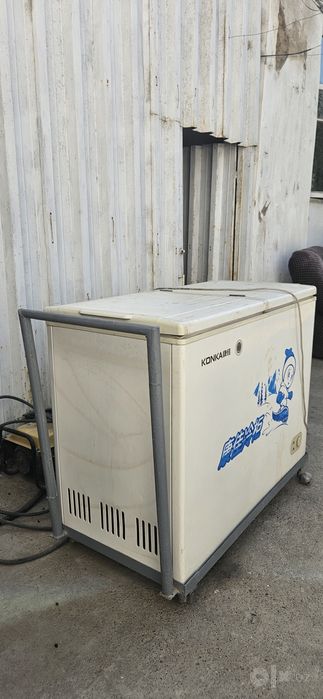 Морозильник сотилади