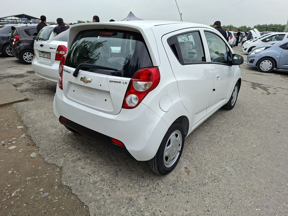 Yangi spark 37900 km