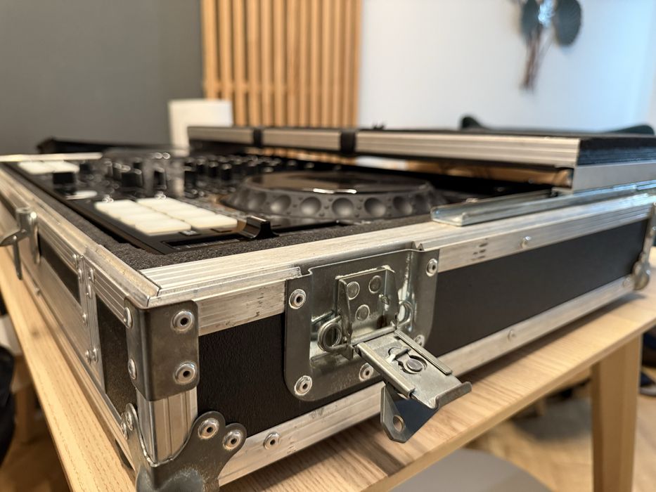 Vand Consola DJ Pioneer DDJ 1000 Rekordbox + Case